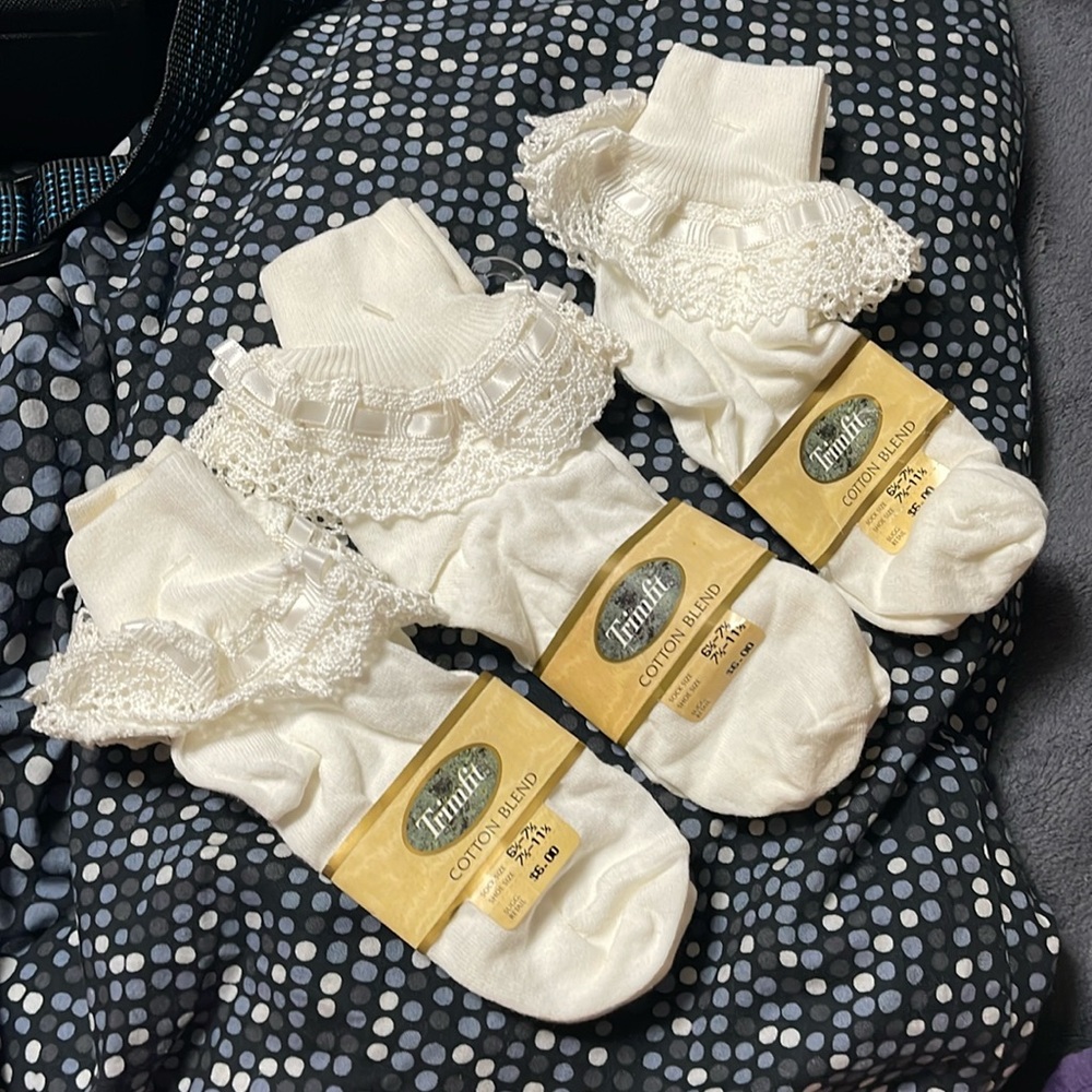 Vintage NWT TrimFit Fancy Ruffle Socks White Lace Pageant Girls 7 1/2- 11 1/2